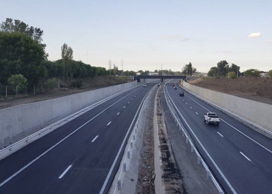 El gobierno de Javier Milei confirmó la privatización de Corredores Viales