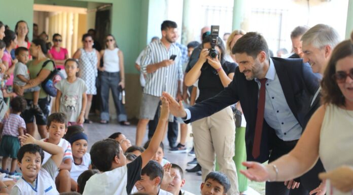 Santa Fe | Pullaro: “La obra pública empieza a llegar a cada barrio y a cada localidad de la provincia”