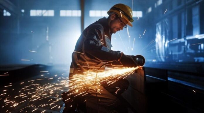 Encuesta nacional: el 61% apoya una reforma laboral, pero el 43% respalda la propuesta de Milei