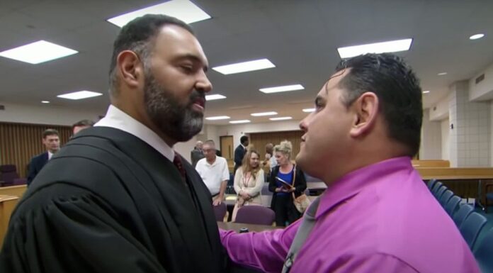 Educar desde la presencia: pasó una noche en la cárcel junto al Juez que lo condenó