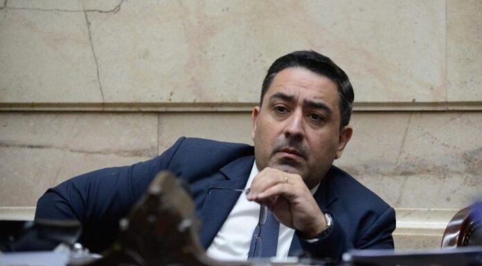 La reforma laboral de Javier Milei reaviva las internas del peronismo en las provincias