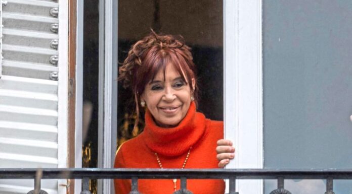 Por las restricciones, Cristina reduce al mínimo su actividad política y prioriza las visitas de sus íntimos