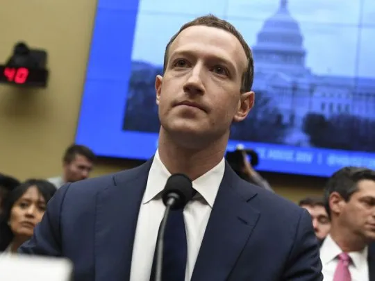 Mark Zuckerberg declara en un juicio por presunta adicción a redes sociales