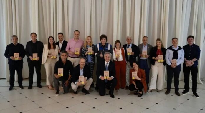 Milei reúne al gabinete y define la hoja de ruta de más de 50 leyes para el 2026